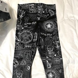 Blackmilk Clothing Leggings L
